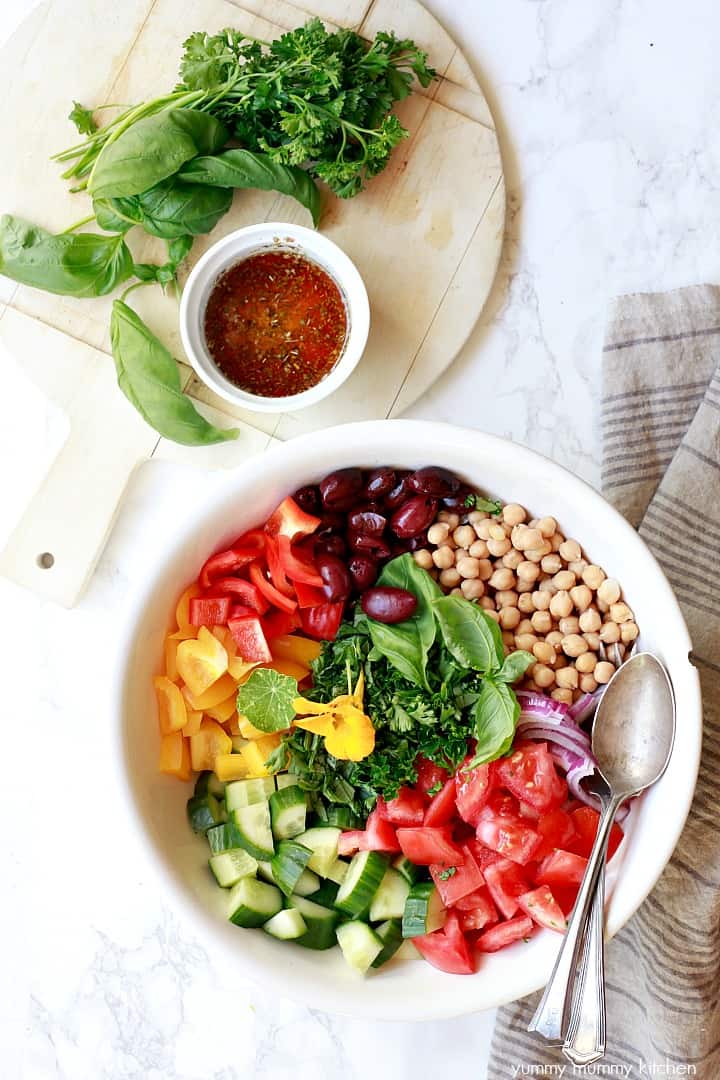 healthy salad recipes that actually taste good