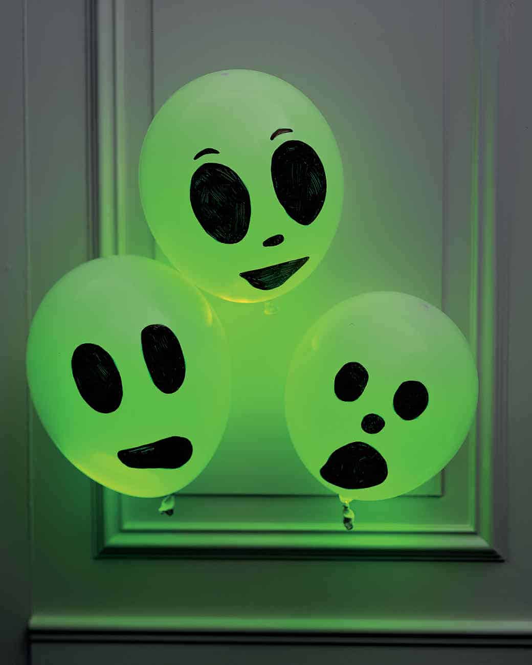 Easy DIY Creepy Halloween Decorations