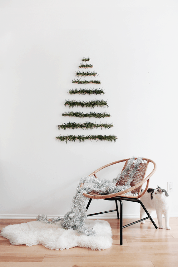 Easy Christmas Decor Ideas That Are Budget-Friendly