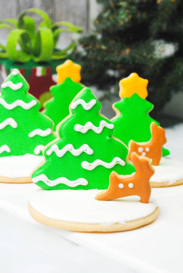 christmas-themed cookies