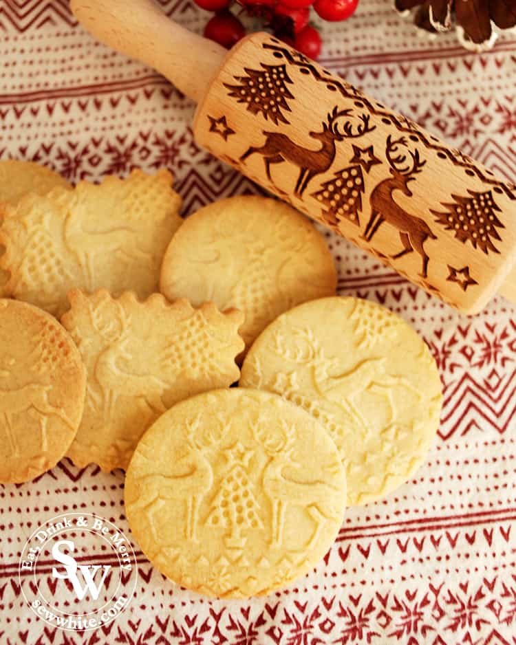 rolling pin biscuits with reindeer and christmas tree pattern